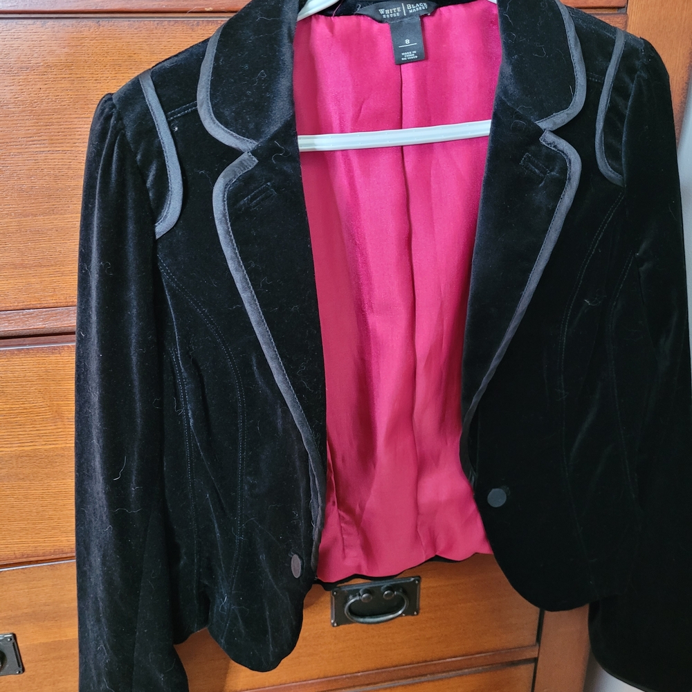 White House Black Market Black Velvet Blazer